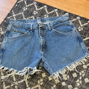 Vintage wrangler cut off shorts